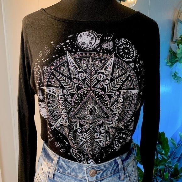 Charlotte Russe Astrology Black Long Sleeve - Picture 4 of 16